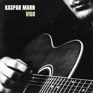 云缨张开双腿被强❌小说
